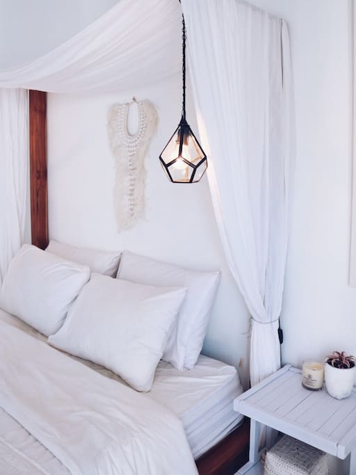 Bedroom details