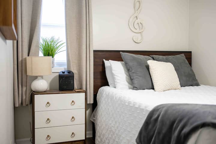 غرفة النوم 2