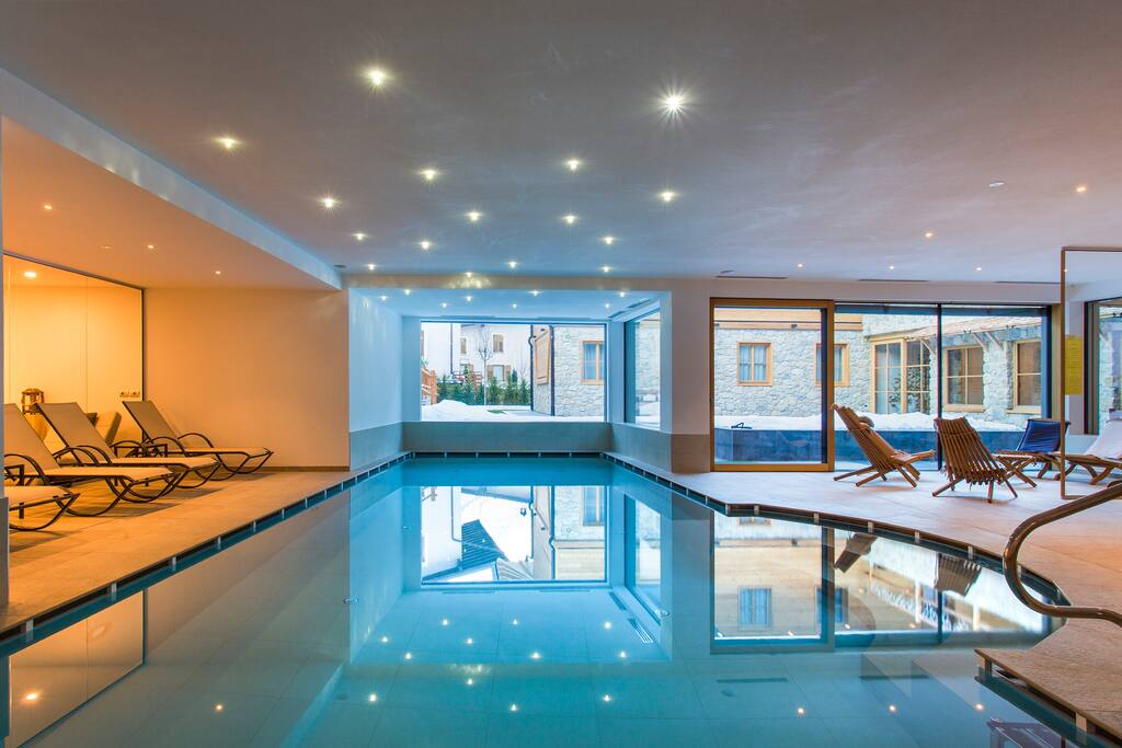 Piscina interna riscaldata