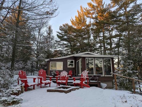 Get Cozy in Buckhorn at Pinepoint Panorama