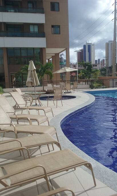 Piscina do condomínio