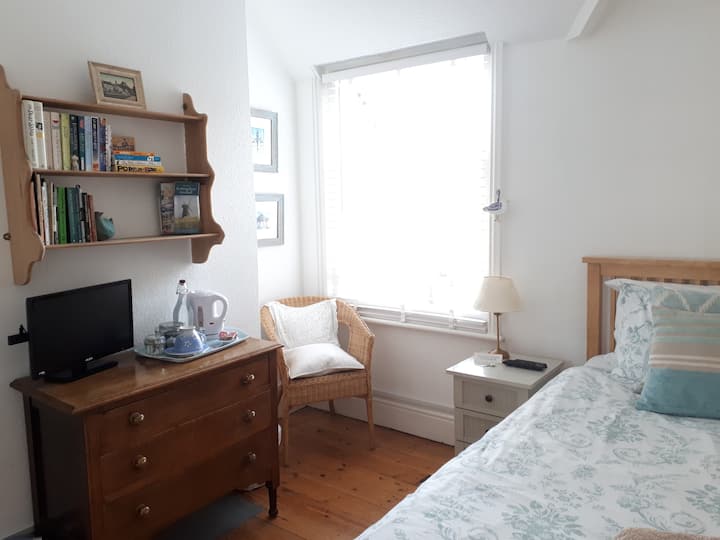 Charming Single Room in the heart of Rottingdean