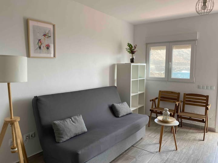 Acogedor Apartamento Con Vistas Al Mar - El Hierro