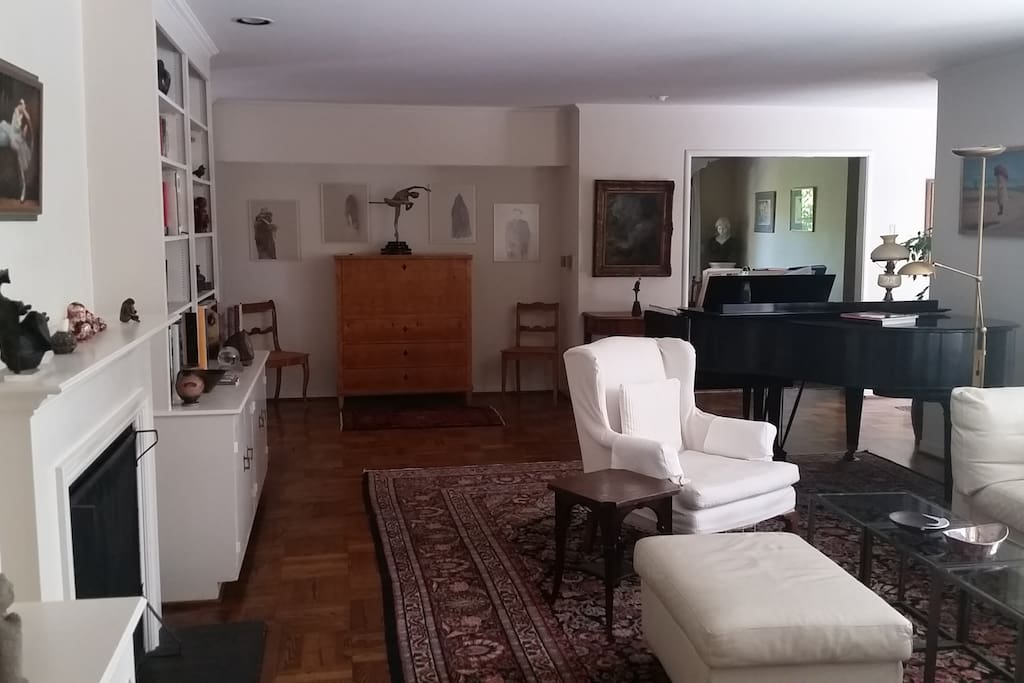 Living room 3