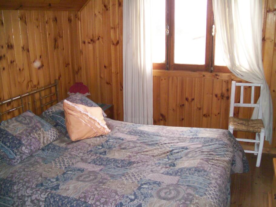 Cama de 2 plazas, piso 2