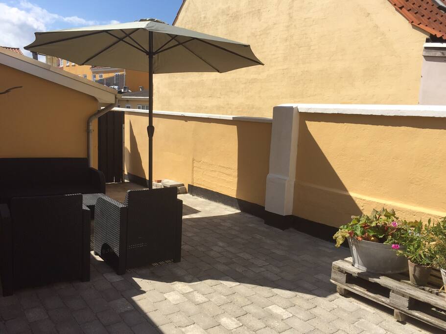 Parasol hvis man har brug for skygge.