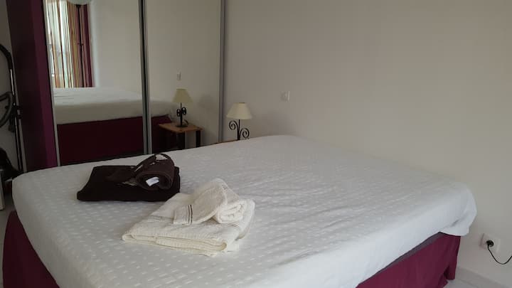 ארון בחדר השינה - ארון 