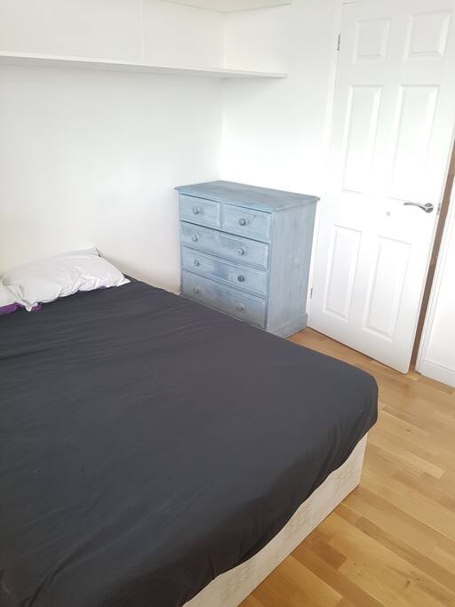 bed room