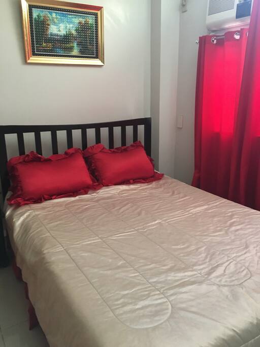 Bedroom #2 with a full size bed .. lots of closets
