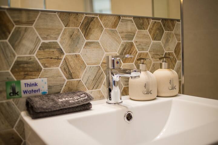 dk villas 2 The Boardwalk gallery image 2