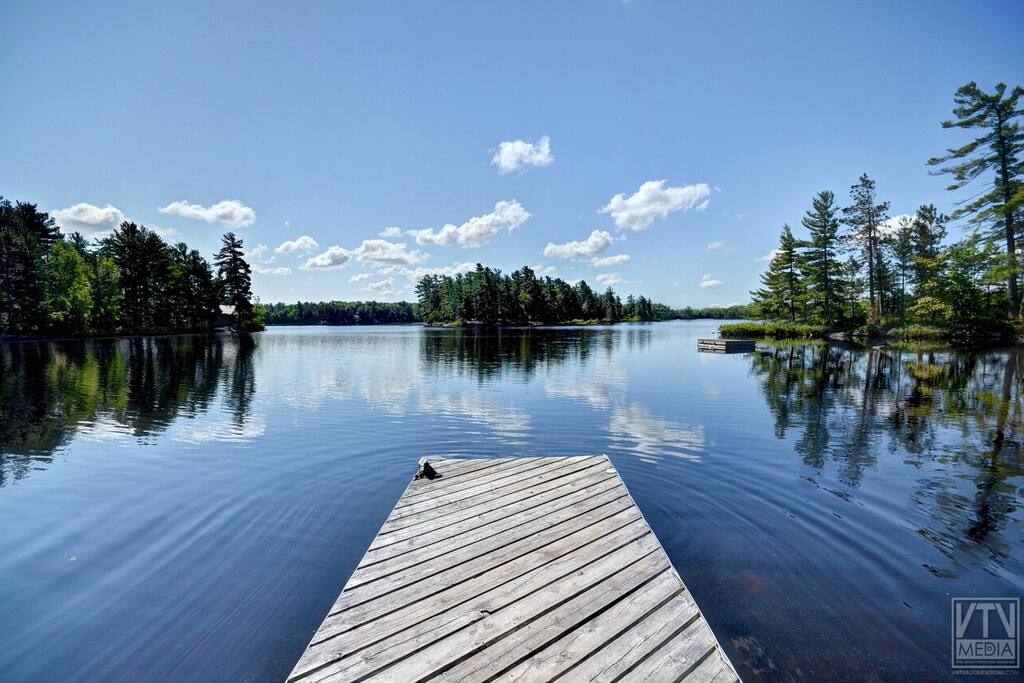 Relax on the dock or watch the kids play!