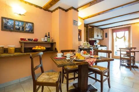 chalet with exclusive 2-seater hydromassage