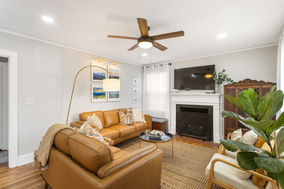 Successful Airbnb property: Swamp Rabbit | Furman | Bikes | Pass | Fenced | EV in Greenville