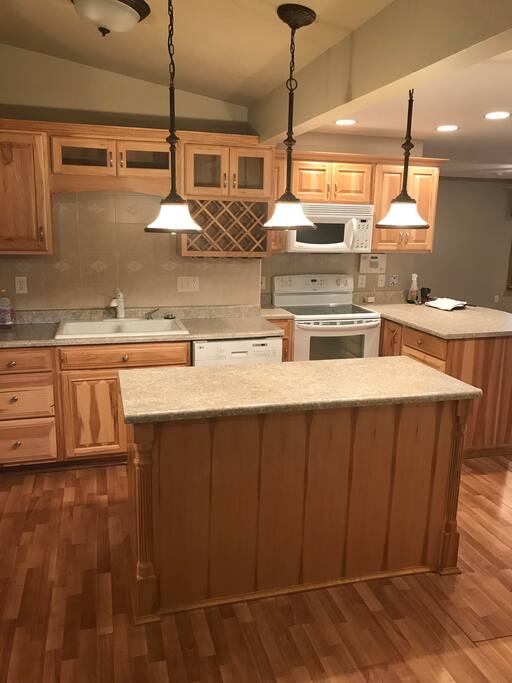 Full kitchen new appliances