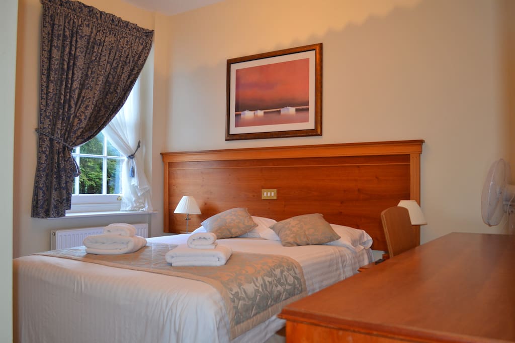 A kingsize double room