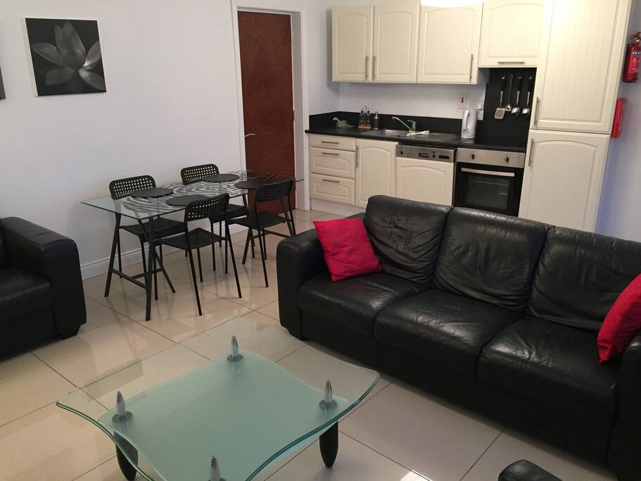 Living room / kitchen
