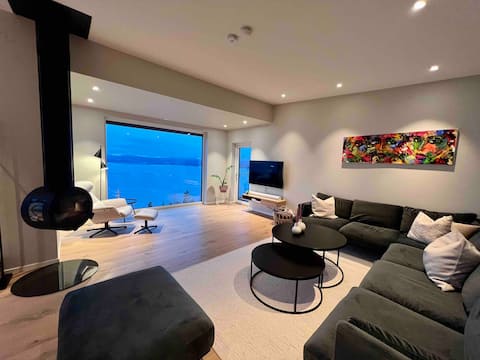 Successful Airbnb property: Amazing villa with west-facing views of Nesodden in Nesodden
