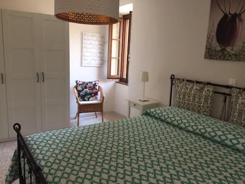 Top performing Airbnb: In the center of one of the most beautiful villages - with 2 bathrooms in Tremosine Sul Garda