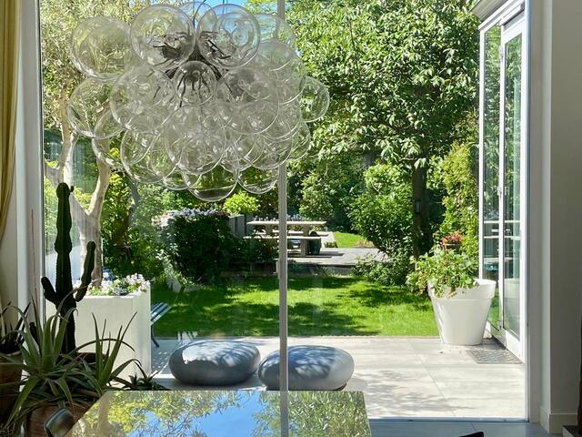 The Hague Poolvilla (between beach and citycenter gallery image 5