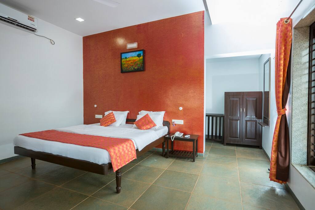 ROOM FROM INSIDE