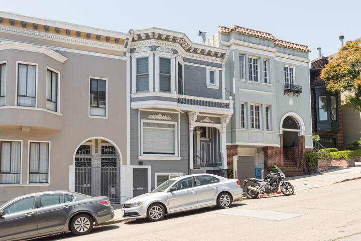 Luxury Edwardian Home on Lyon Street (Full Home) gallery image 3