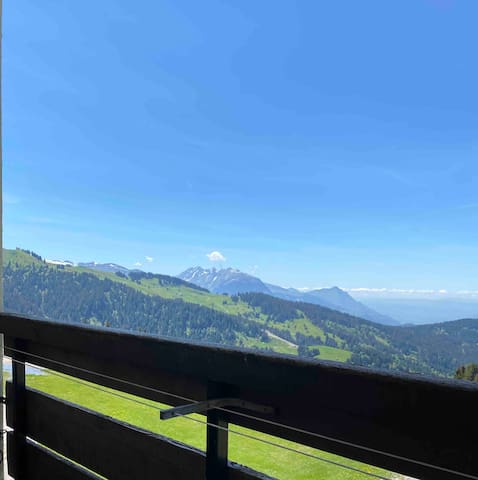 Entire home with 1 bedrooms in Samoens - Studio 18m2 - 3/4 pers. Samoëns 1600 m