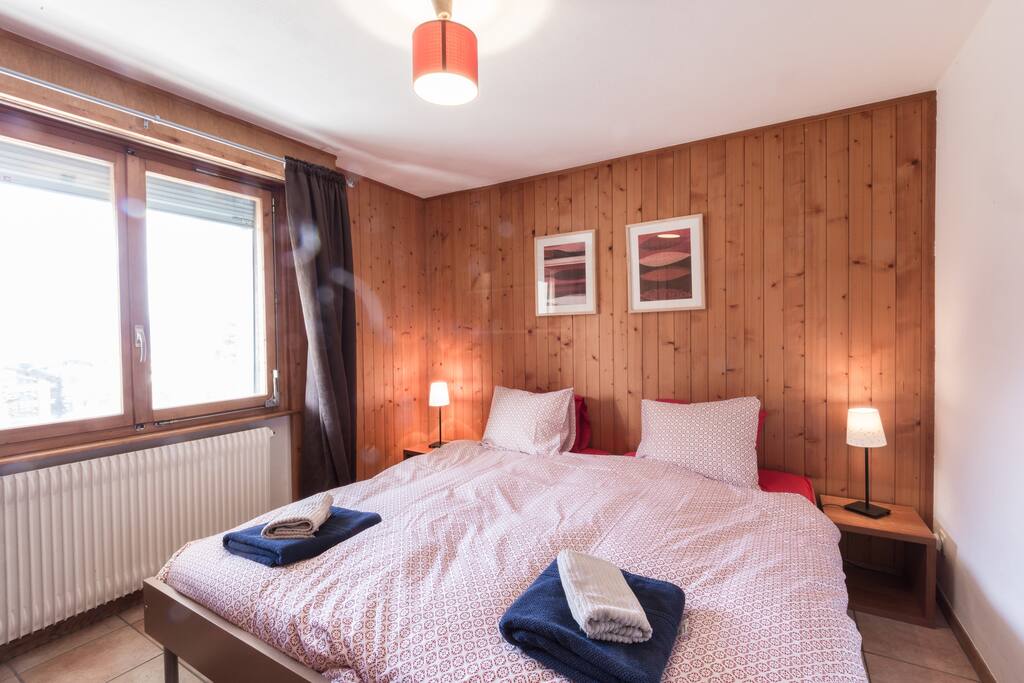Bedroom, can be set up as twin or double