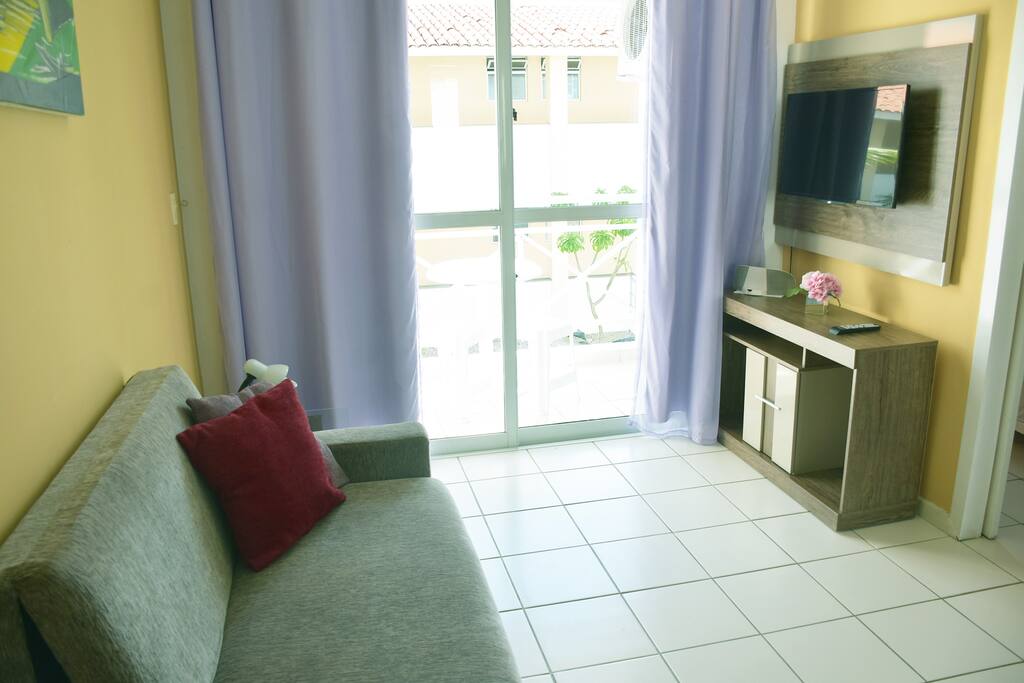 sala, apt 105h