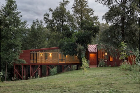 Modern house in Lago Colico, Patagonia Lk District