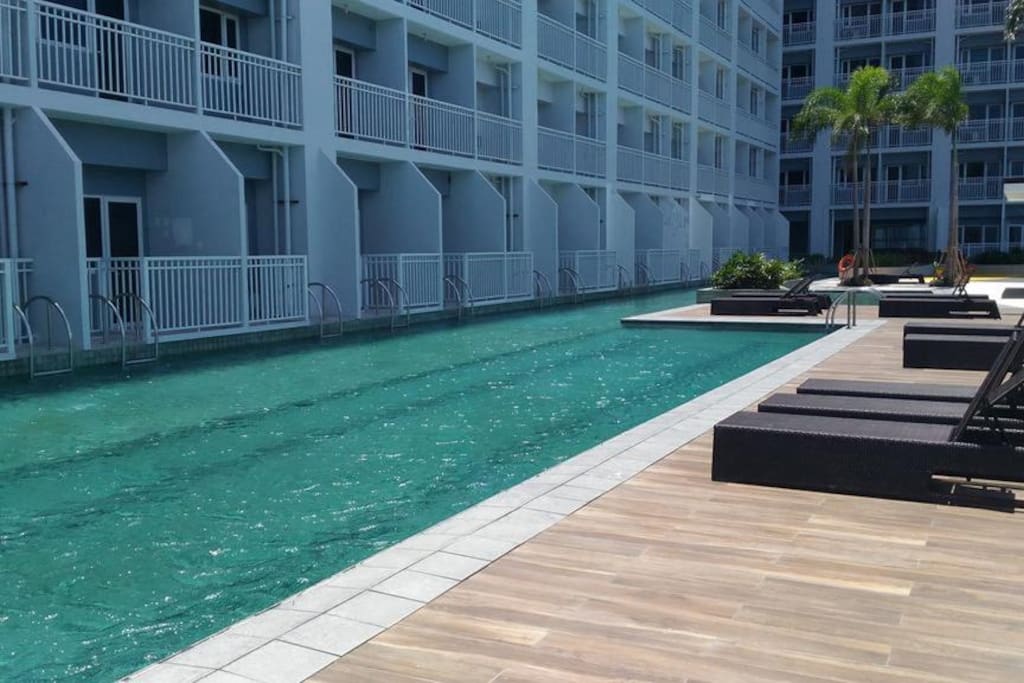 Pool2