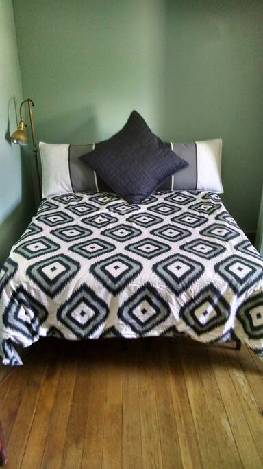 Double bed