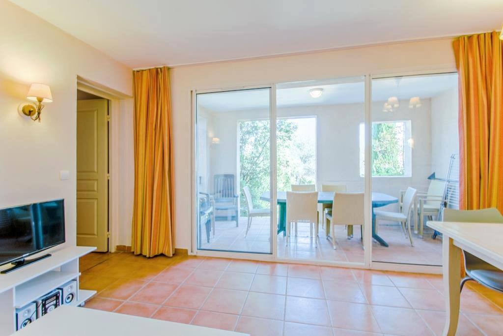 3 Pièces 8 Personnes Sélection