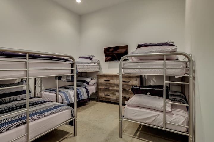 2 كوين ، 4 أسرّة مزدوجة