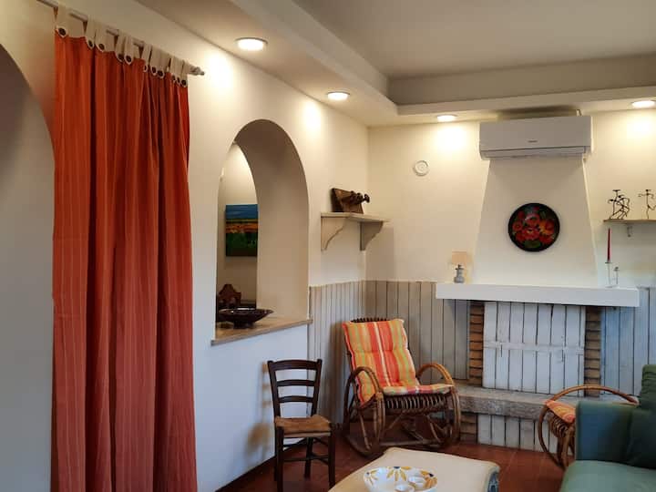 Villa Danila, Un Patio Nel Parco Del Conero - Marche
