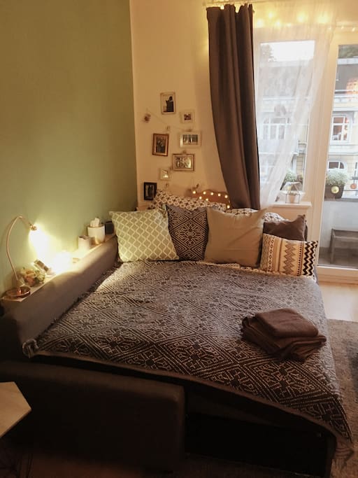 Schlafzimmer/ Wohnzimmer
