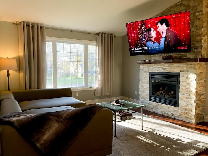 Beautiful Family Friendly Renovated Barrie Home - Barrie