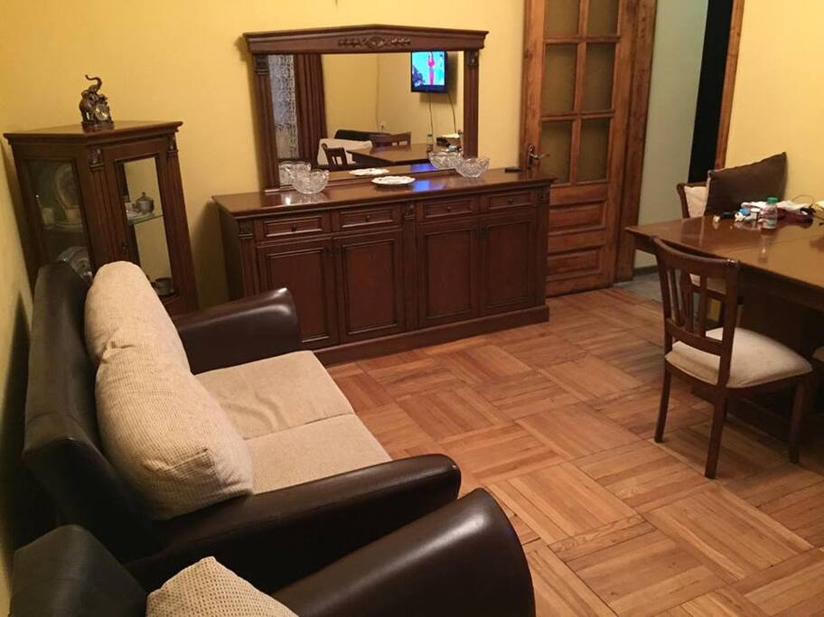 зала (Hall)