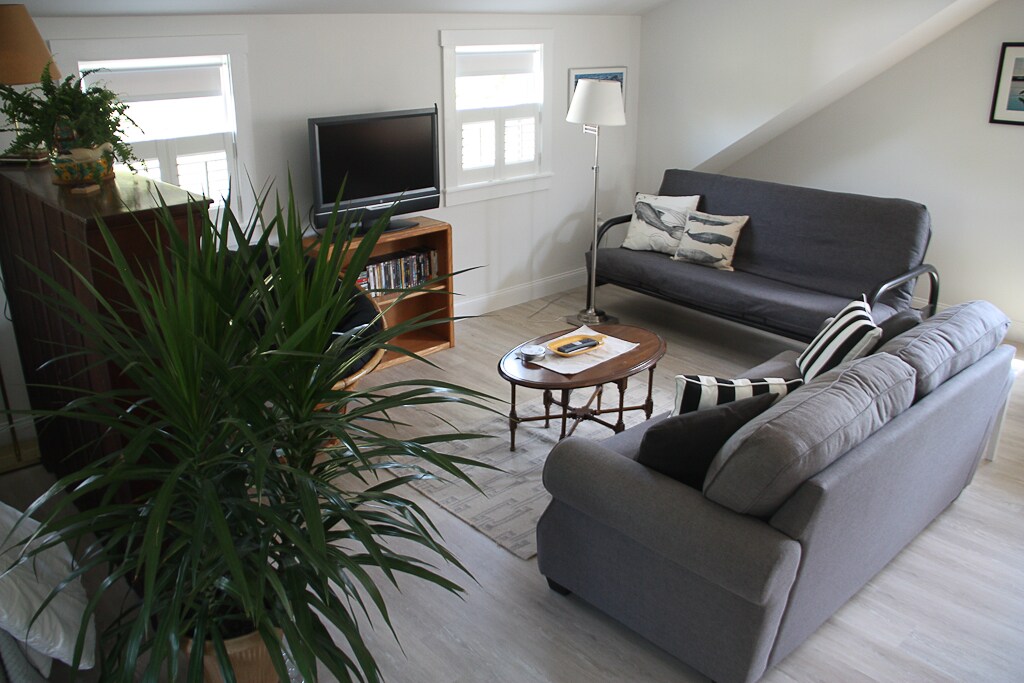 Obývacia izba s futónom, káblom, Wi-Fi