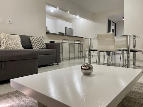 3 Spacious and modern, good location