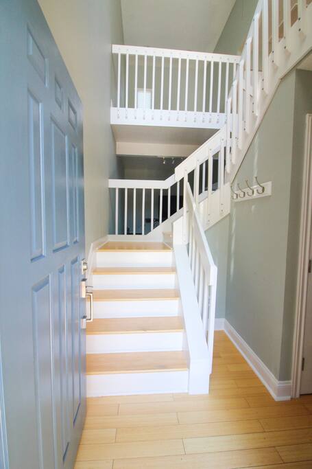 House entry hallway