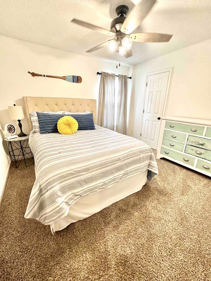 Bedroom #3 - next to hall bath