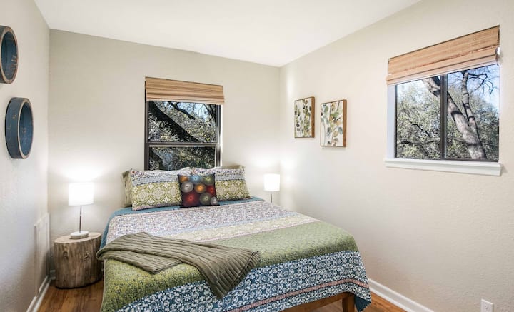 二楼有第二间卧室