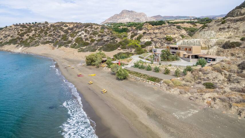 Beach House Arvi gallery image 3