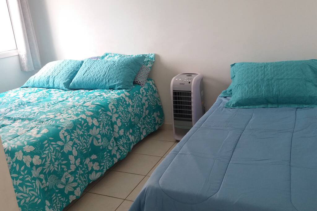 QUARTO (1)- 1 cama de casal; a bicama; 1 umedecedor e 1 ventilador.