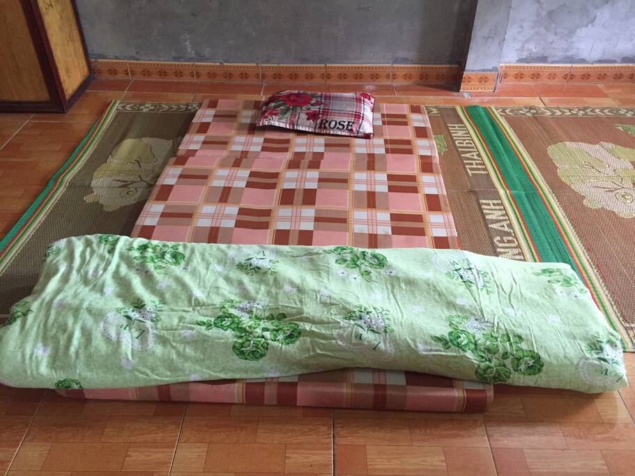 Single Matress