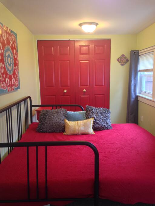 Bed folds out to a double to fit 2 people.