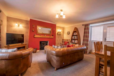 Successful Airbnb property: Fisherman's Cottage in Newbiggin By The Sea
