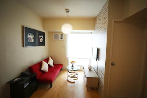 Cozy 1 Bedroom  35sqm apt Avida Cebu I.T Park Wifi