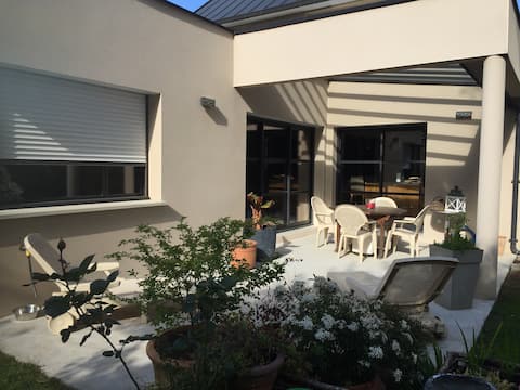 Annonce Airbnb populaire: New quiet villa 800 m from the center of Erquy à Erquy