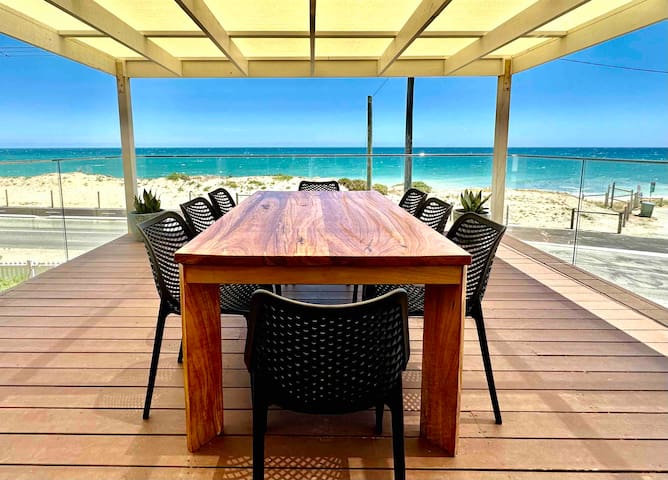 Pachamama at Blue Bay (Inti)